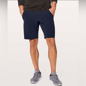 Lululemon License to Train Linerless Short 9” XXL - Navy